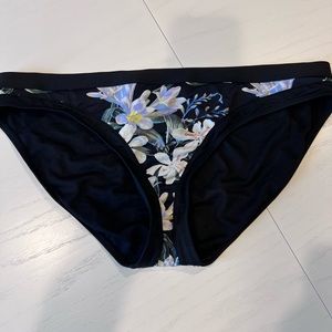 Athleta Bikini Bottom size XL